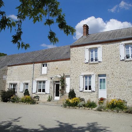 Ferme De La Poterie Bed & Breakfast Donnery Dış mekan fotoğraf