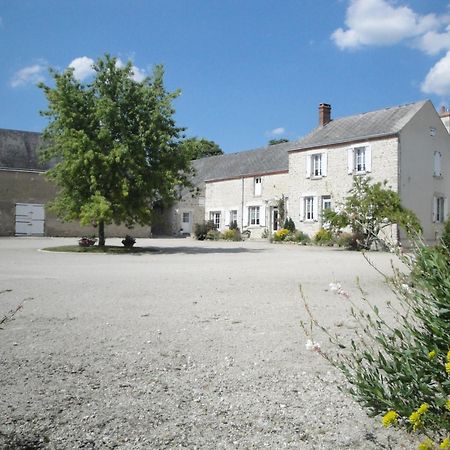 Ferme De La Poterie Bed & Breakfast Donnery Dış mekan fotoğraf