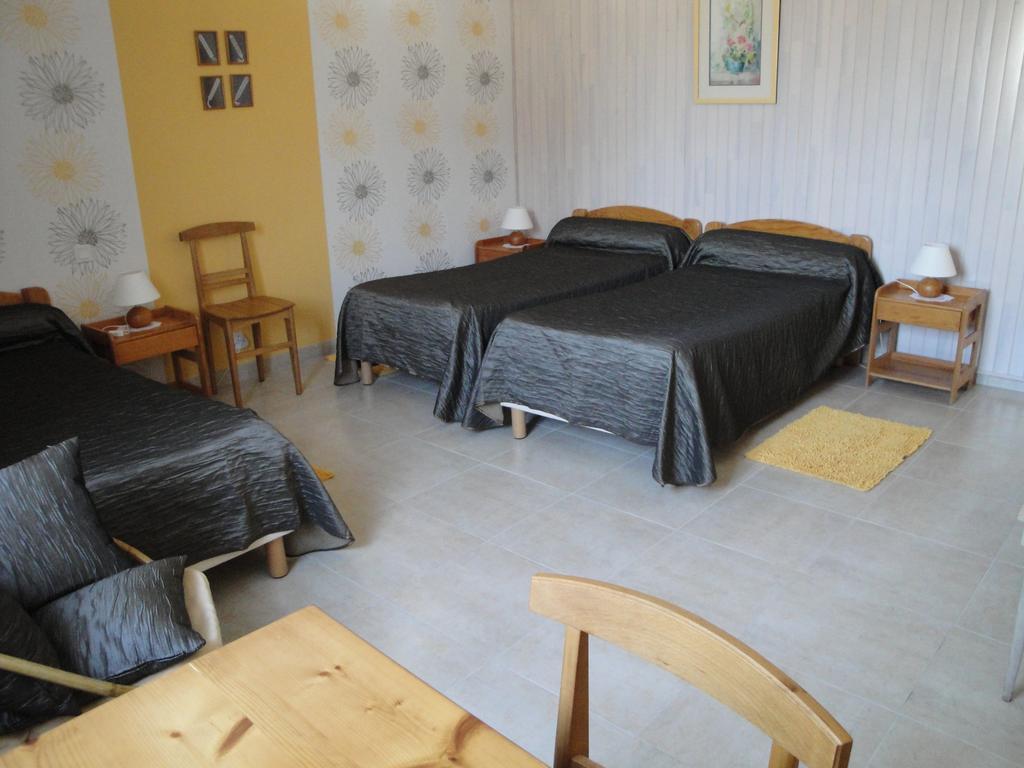 Ferme De La Poterie Bed & Breakfast Donnery Oda fotoğraf