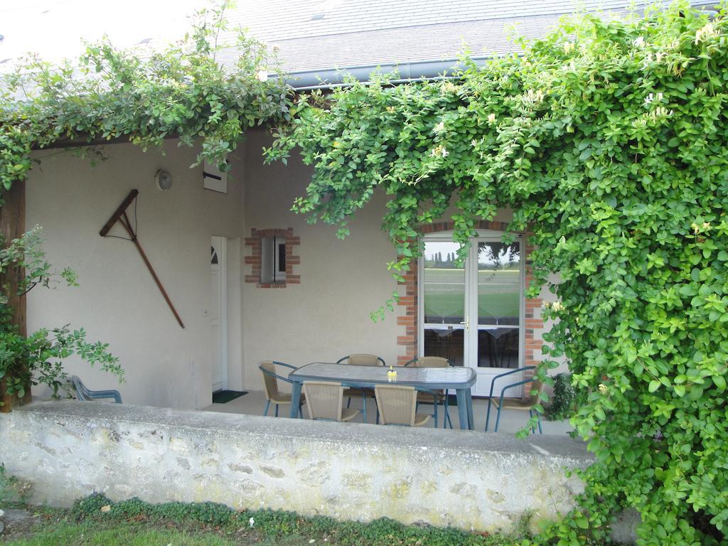 Ferme De La Poterie Bed & Breakfast Donnery Dış mekan fotoğraf