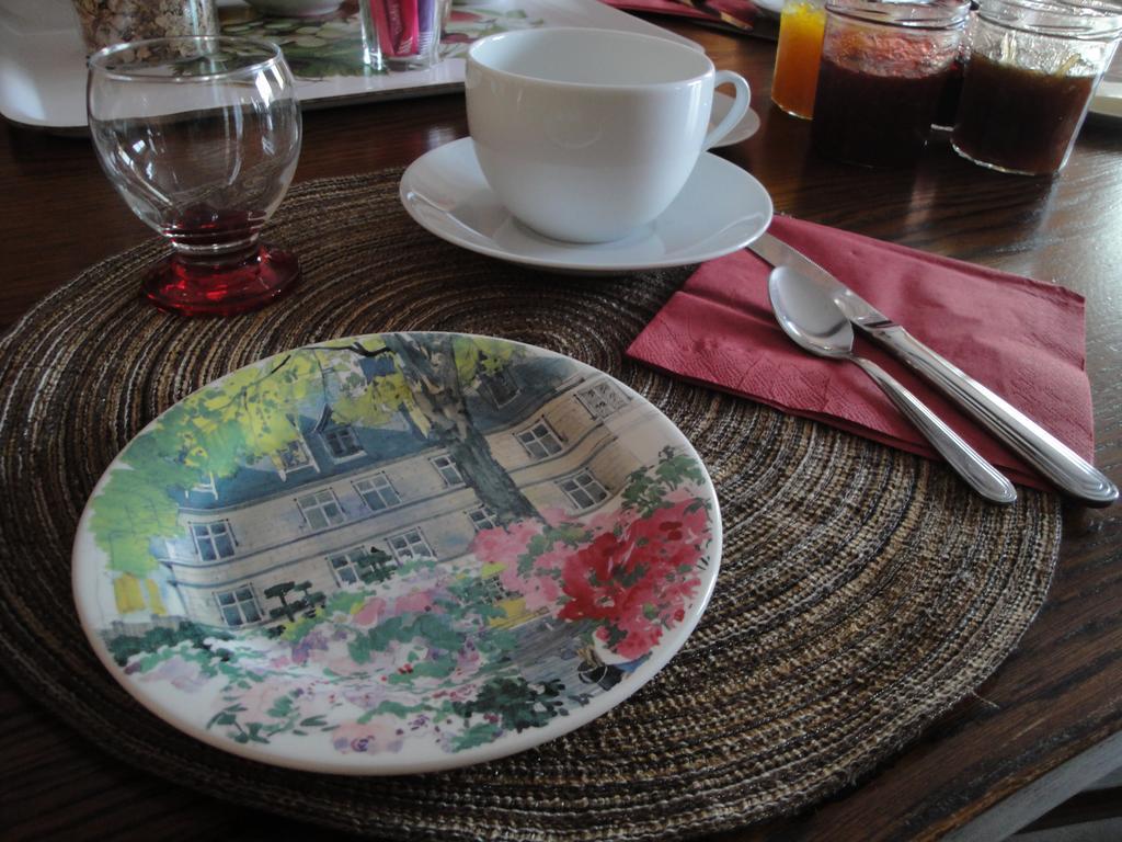 Ferme De La Poterie Bed & Breakfast Donnery Dış mekan fotoğraf