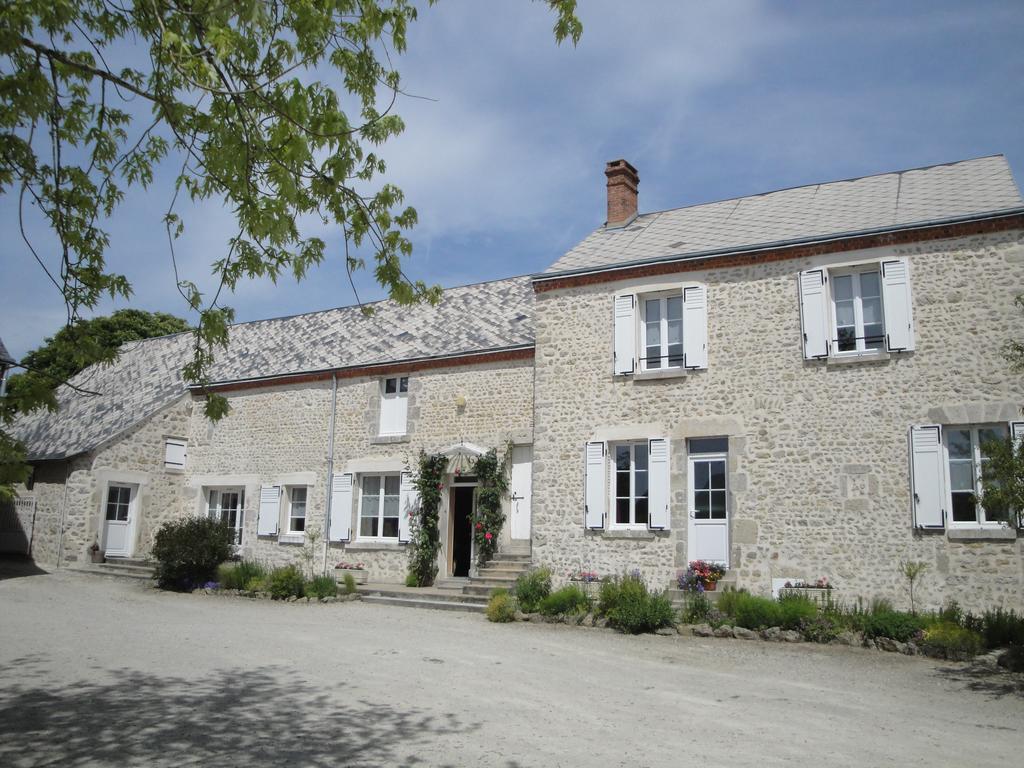 Ferme De La Poterie Bed & Breakfast Donnery Dış mekan fotoğraf